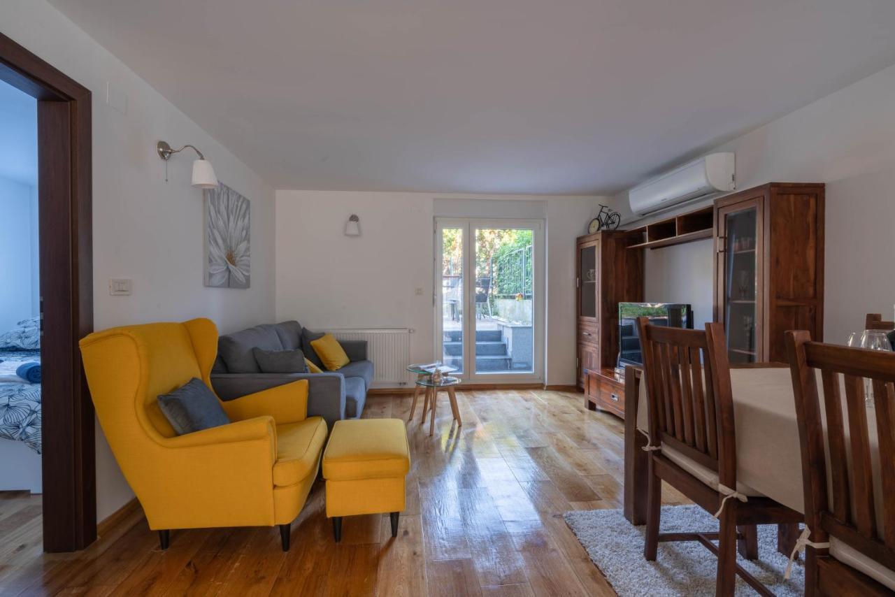 Apartment Gabriella Zagabria Esterno foto