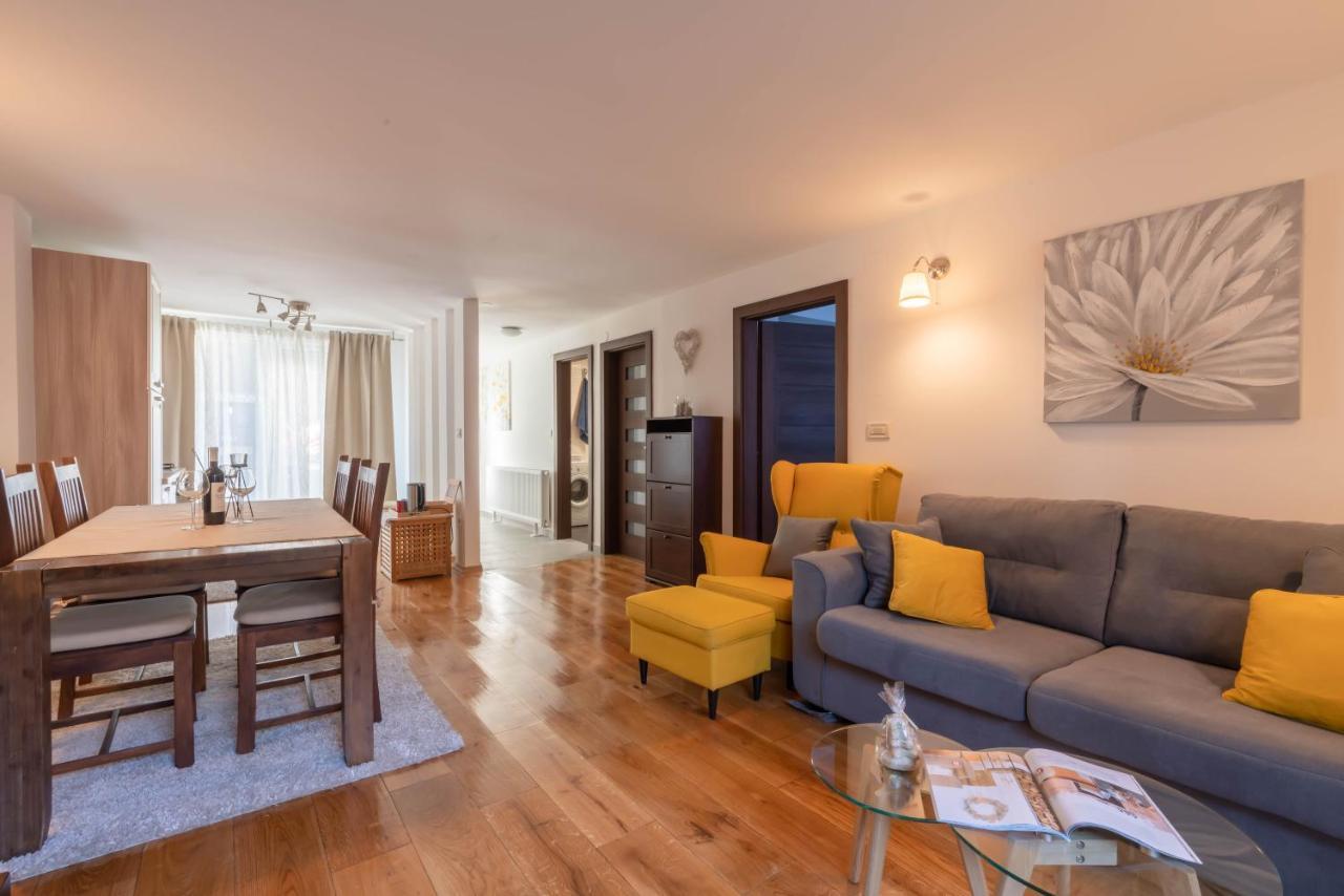 Apartment Gabriella Zagabria Esterno foto