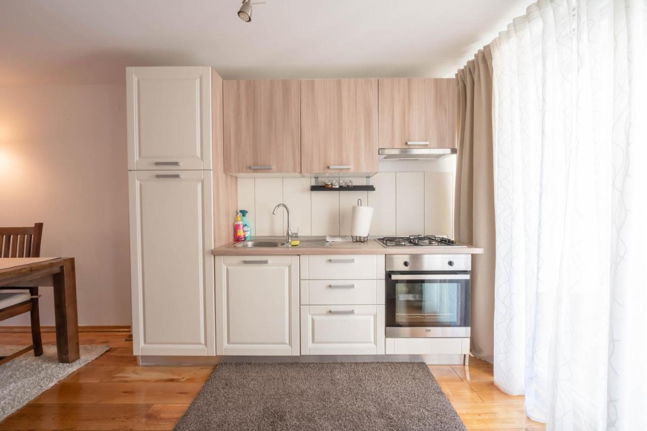 Apartment Gabriella Zagabria Esterno foto