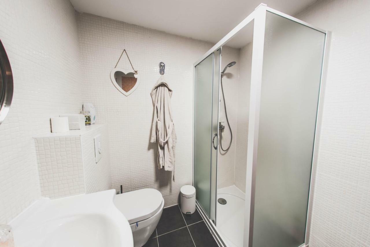 Apartment Gabriella Zagabria Esterno foto