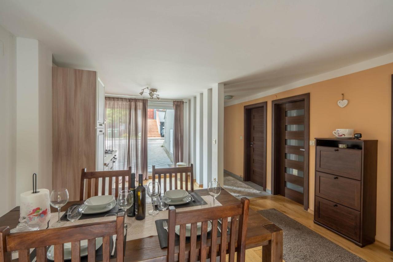 Apartment Gabriella Zagabria Esterno foto